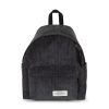 Mochila Eastpak Day Pak’r Ribs Black – Negra Texturizada 24L