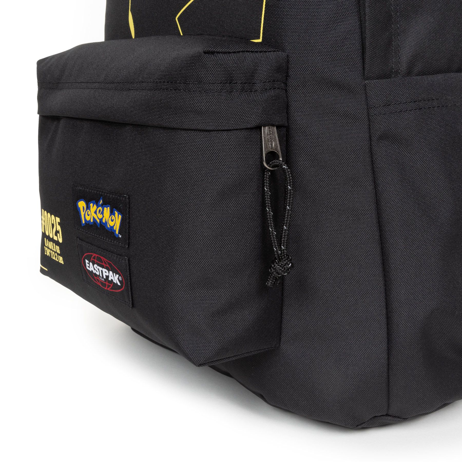 Mochila Pokémon Eastpak Negra 31L – Day Office Pikachu Oficial