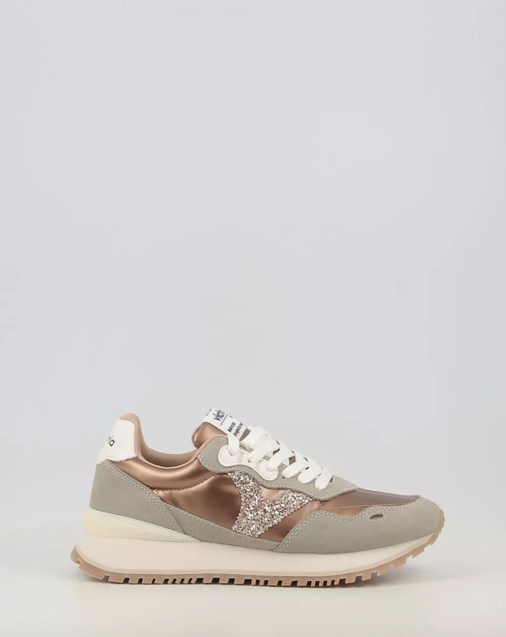 Zapatillas Victoria Platino Mujer – Estilo Urbano y Brillante