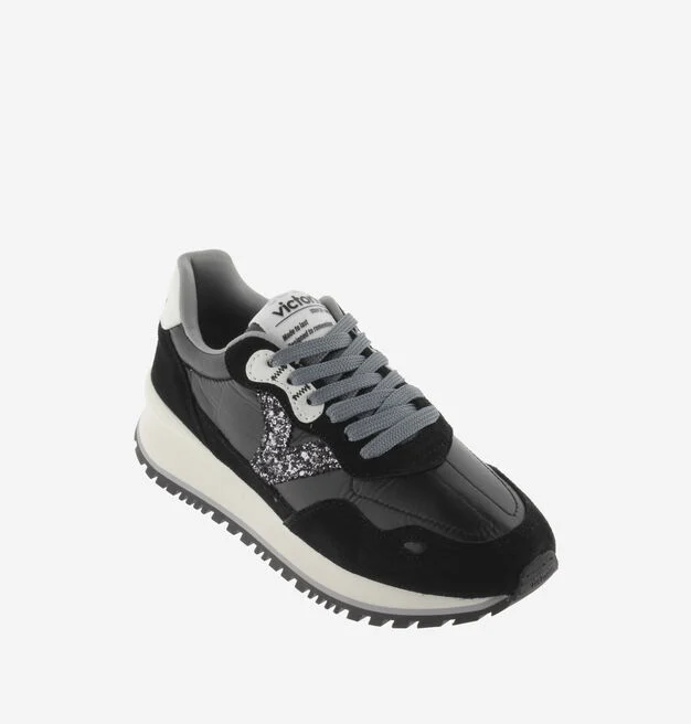 Zapatillas Victoria Negras Mujer – Urbanas con Estilo y Brillo