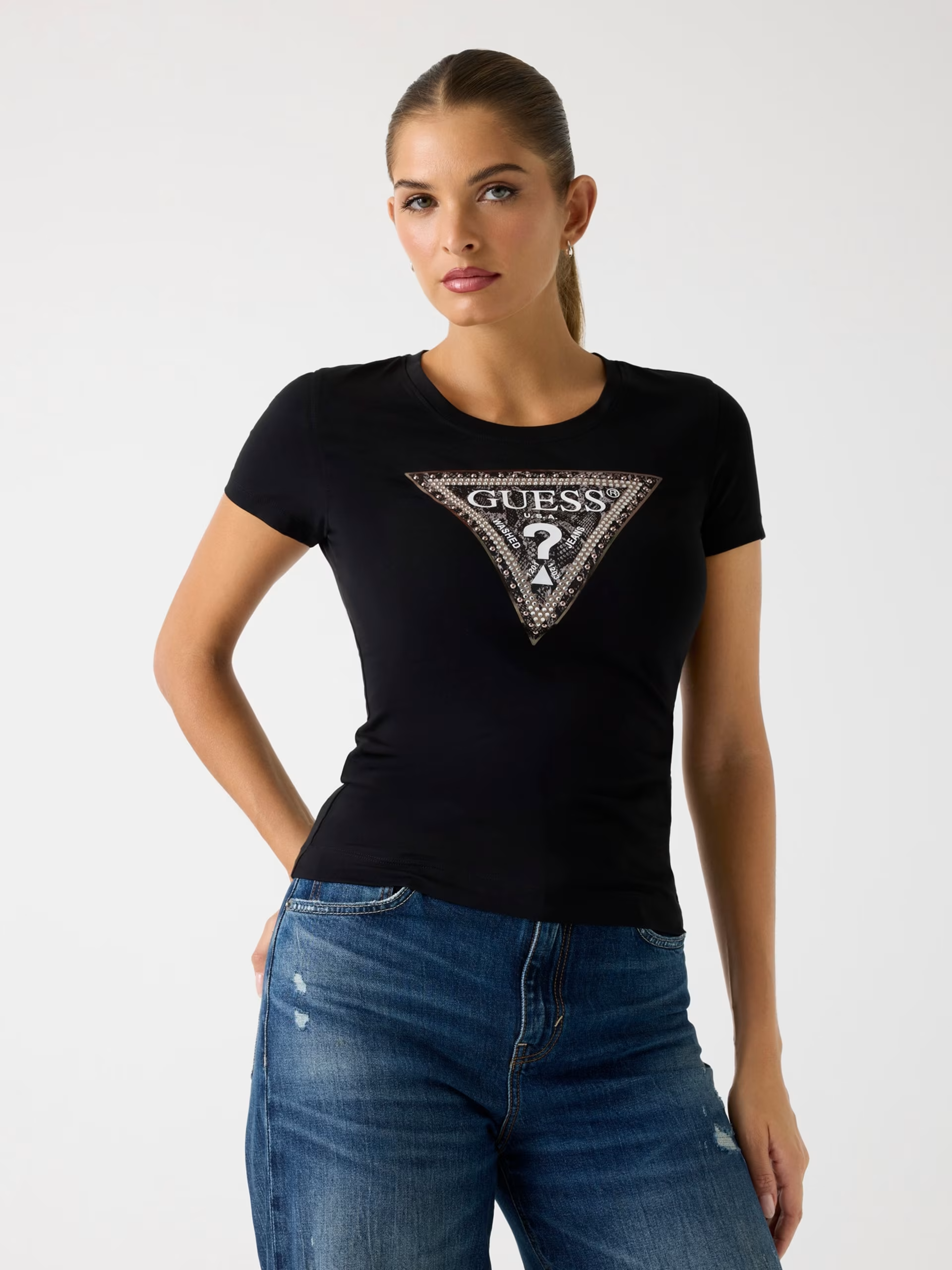 Camiseta Guess Mujer Negra – Logo Triángulo Serpiente