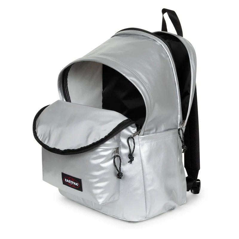 Mochila Eastpak Plata Day Office 21L – Moderna y Funcional Mochila Eastpak Plata Day Office 21L – Moderna y Funcional