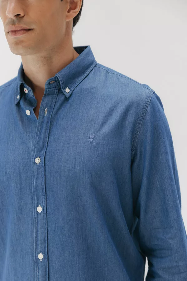 Camisa casual denim azul de algodón sostenible