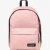 Mochila Eastpak Out Of Office Rosa Claro 27L – Para Portátil Mochila Eastpak Out Of Office Rosa Claro 27L – Para Portátil