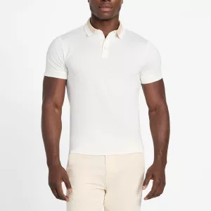 Polo Guess Hombre Beige con Cuello Contraste - Estilo Elegante y Deportivo