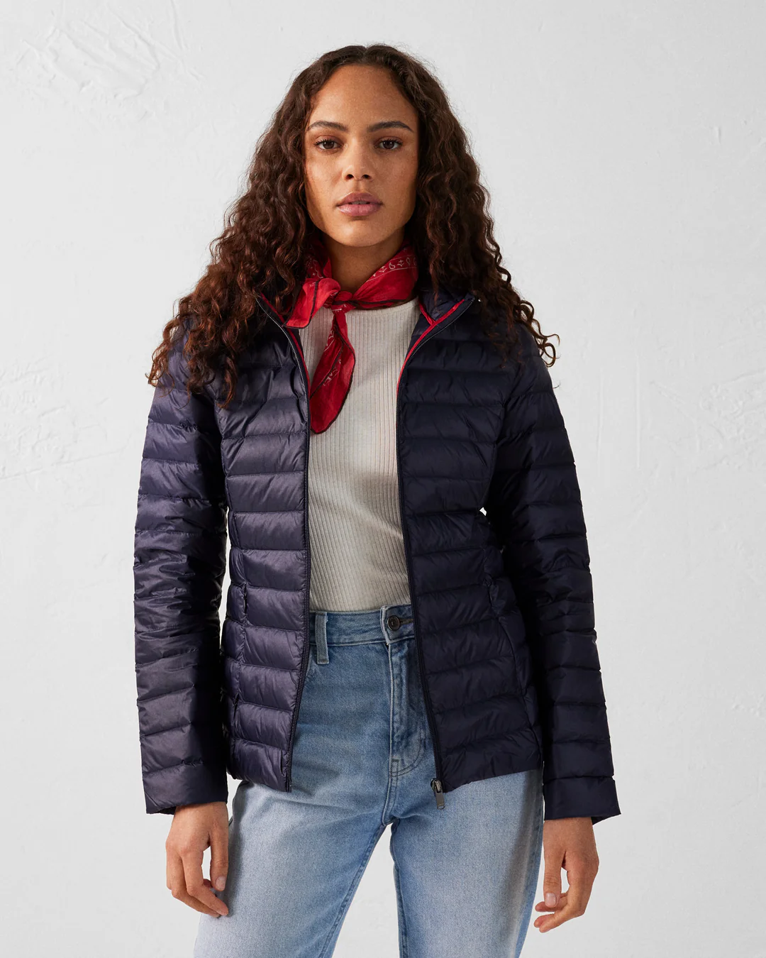 Chaqueta Jott Cloe Mujer Azul Marino con Capucha – Plumas Ultraligera y Compacta