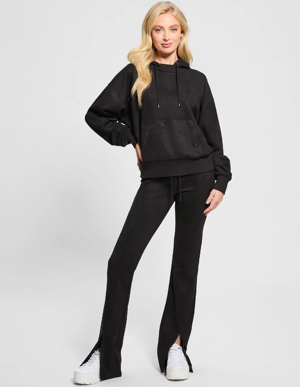 Sudadera Guess Mujer Negra con Capucha y Detalles Brillantes Sudadera Guess Mujer Negra con Capucha y Detalles Brillantes