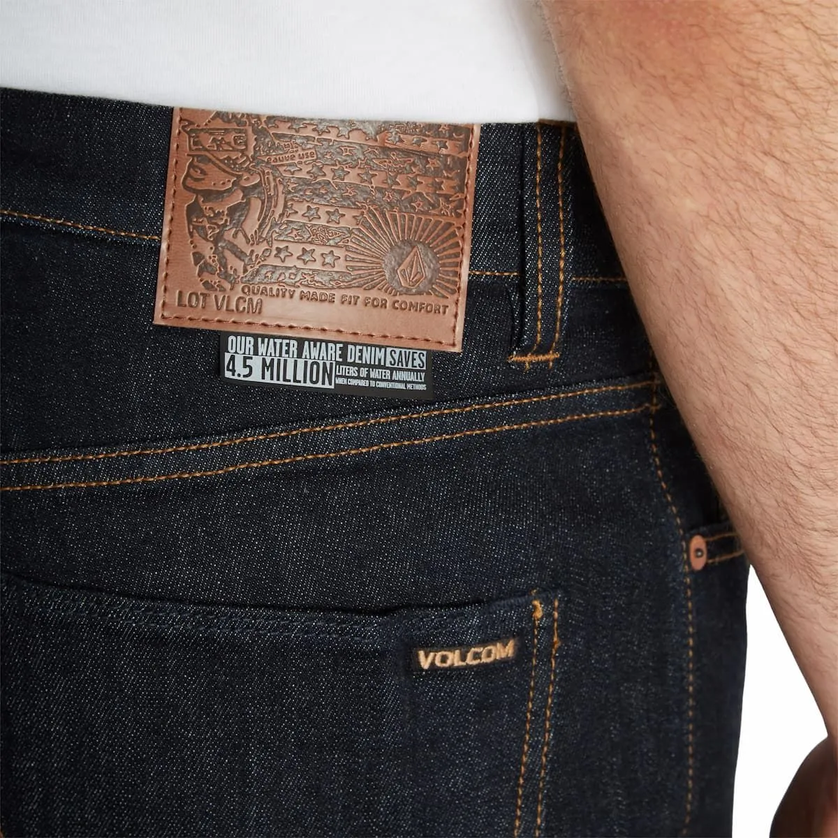 Vaquero Volcom Vorta en denim azul oscuro