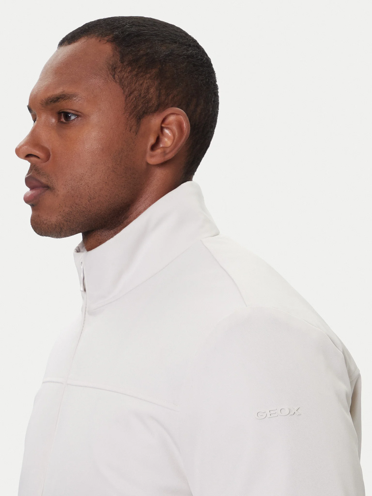 Chaqueta blanca hombre GEOX con forro transpirable