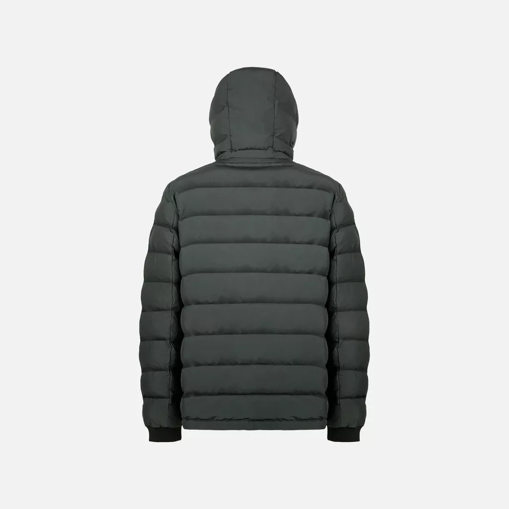 Plumífero negro hombre con capucha y cremallera