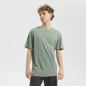 Camiseta Hydroponic verde con Snoopy superhéroe