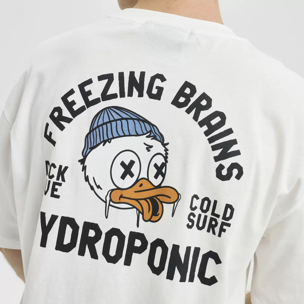 Camiseta blanca Hydroponic Duck SS 01 – Freezing Brains