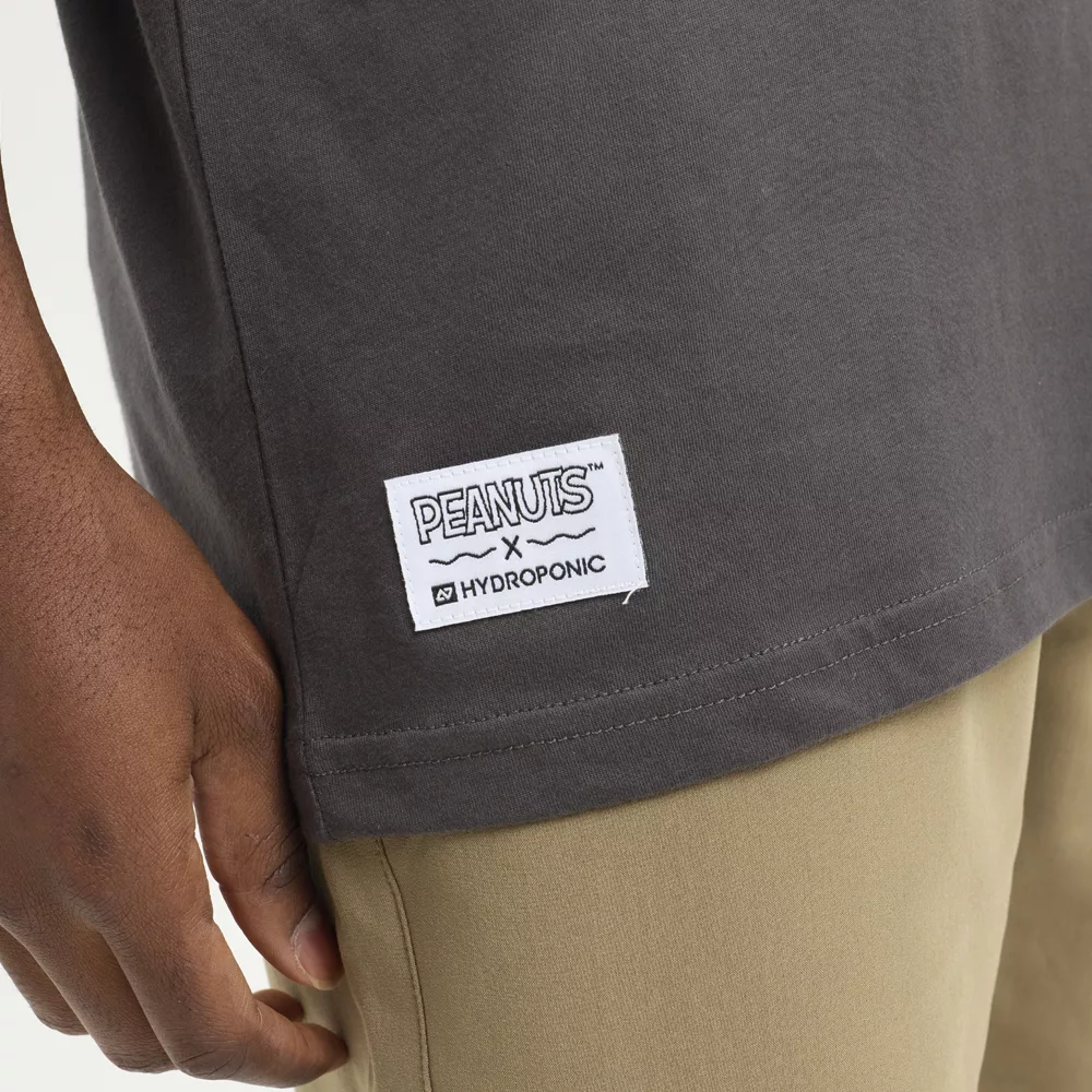 Camiseta Hydroponic Snoopy gris estilo urbano