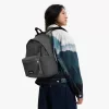 Mochila Eastpak Gris Oscuro 24L EK62077H vista frontal