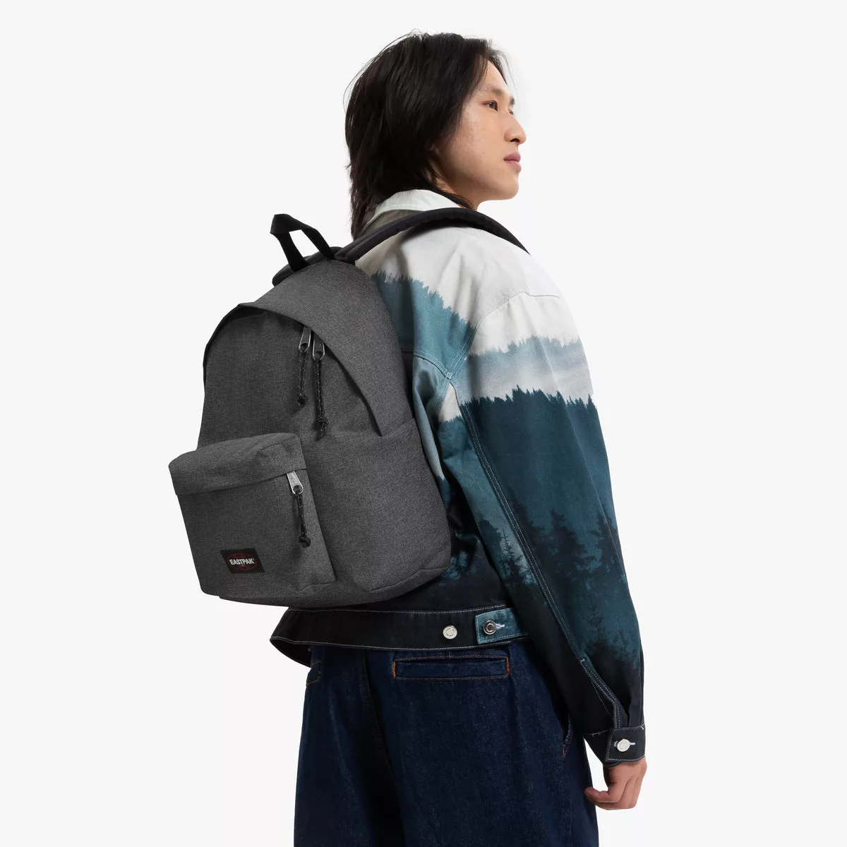 Mochila Eastpak Gris Oscuro 24L EK62077H vista frontal
