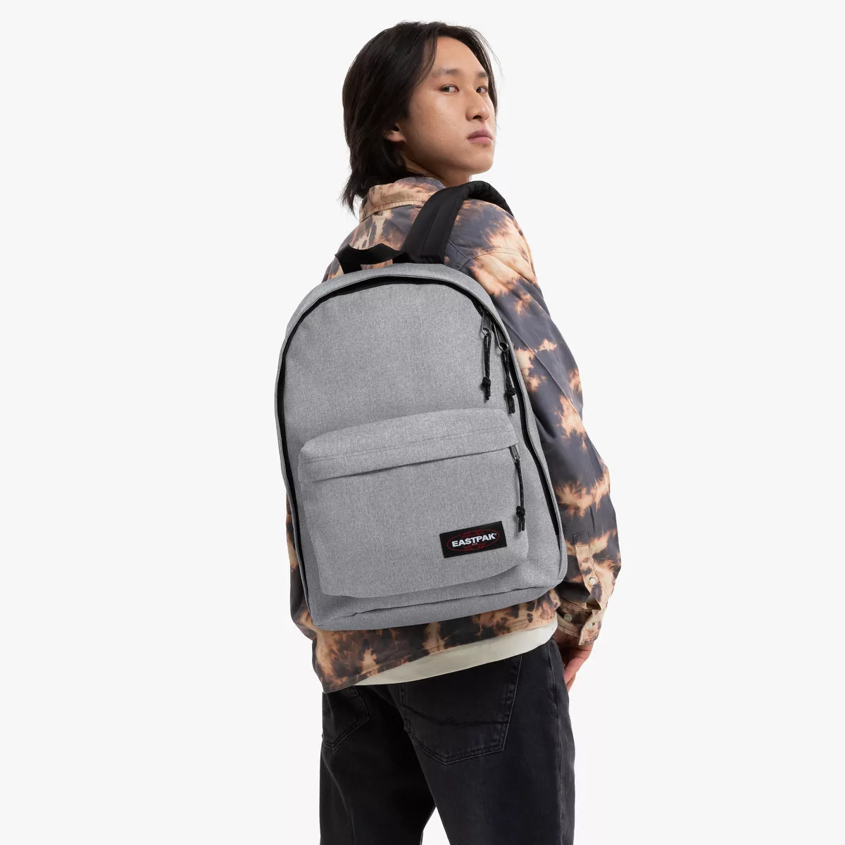 Mochila Eastpak Gris Claro - 27L Mochila Eastpak Gris Claro 27L EK767363