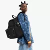 Mochila Eastpak Negra - Elegante y Resistente