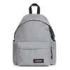 Mochila Eastpak Gris Claro 24L vista frontal