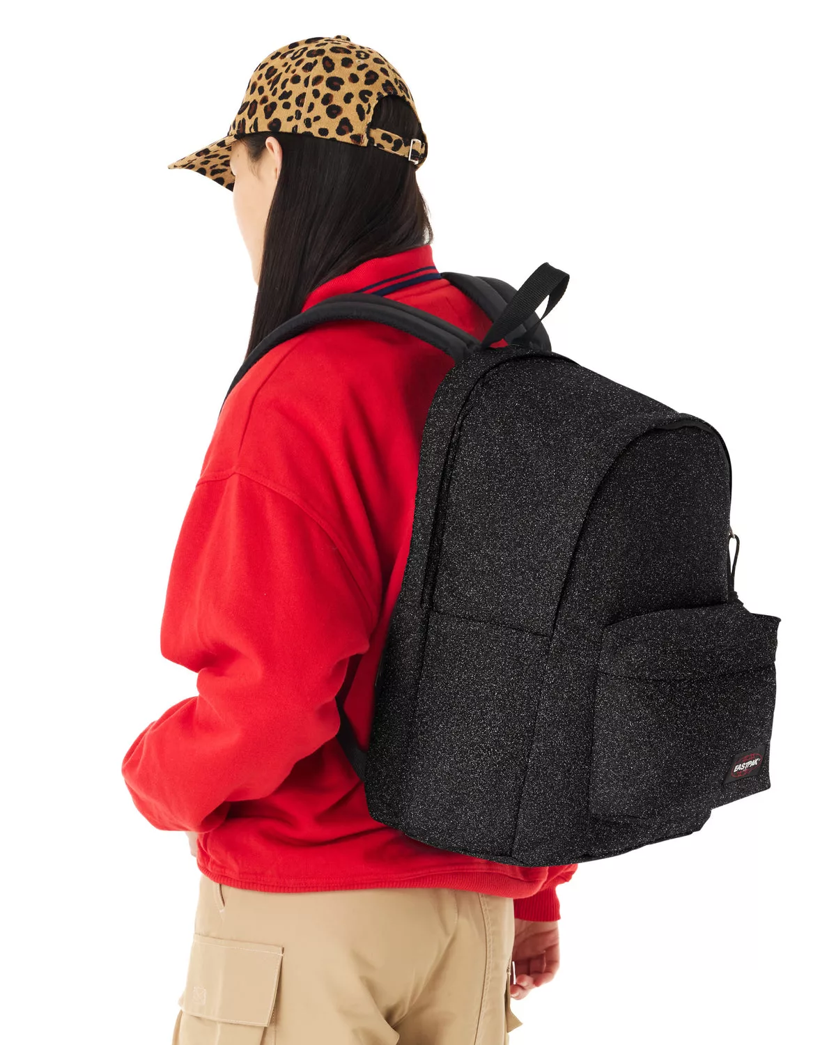 Mochila Eastpak Negra Purpurina 31L vista frontal